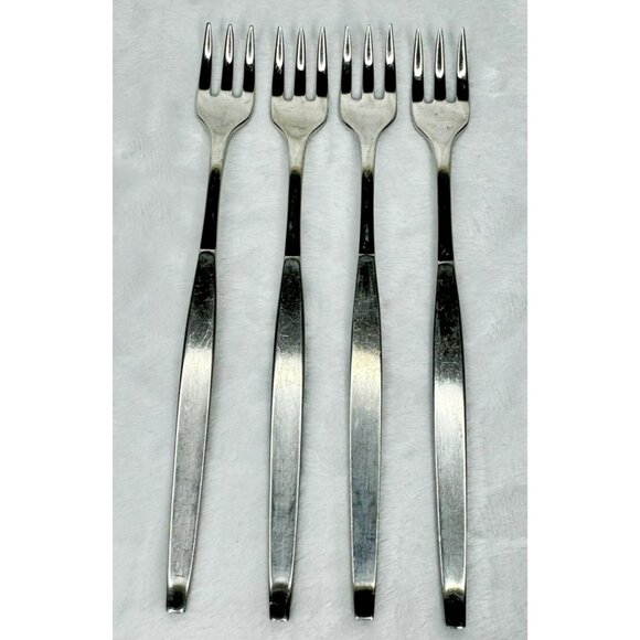 4 Oneida Community FROSTFIRE Stainless Cocktail Seafood Forks - Picture 1 of 5